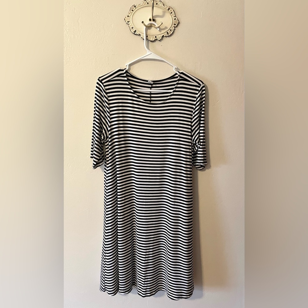 Women's size M black & white striped dress